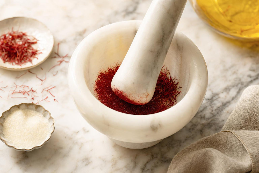 MARAL saffron —How to Grind Saffron for Better Flavor